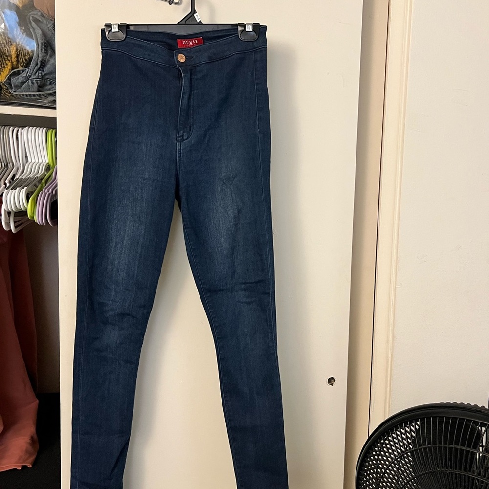 Guess jeans size 27 super stretchy